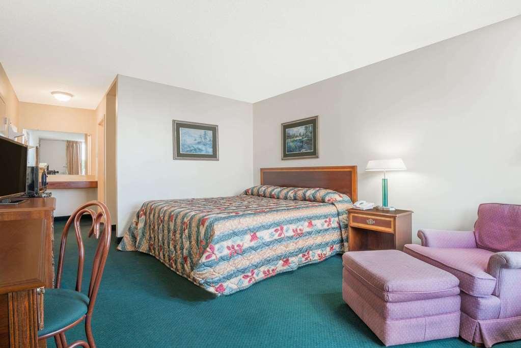 Knights Inn Wabash Habitación foto